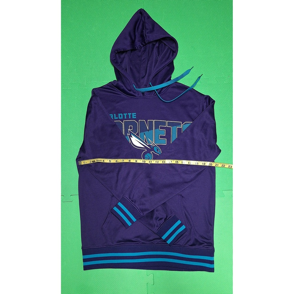Charlotte Hornets Purple Hoodie Pullover Sweatshirt Size Medium NBA Basketball - Picture 5 of 7